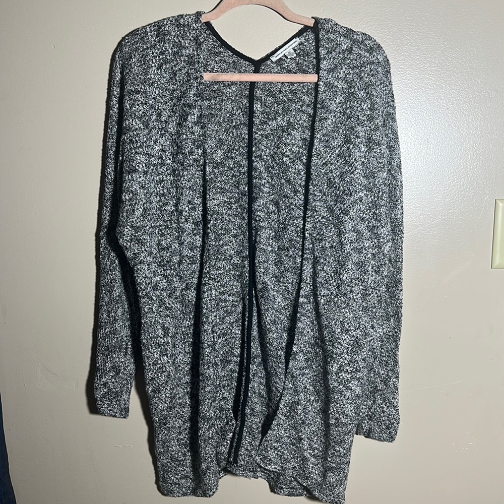American‎ Eagle Black White Marled Knit Cardigan Sweater | Small